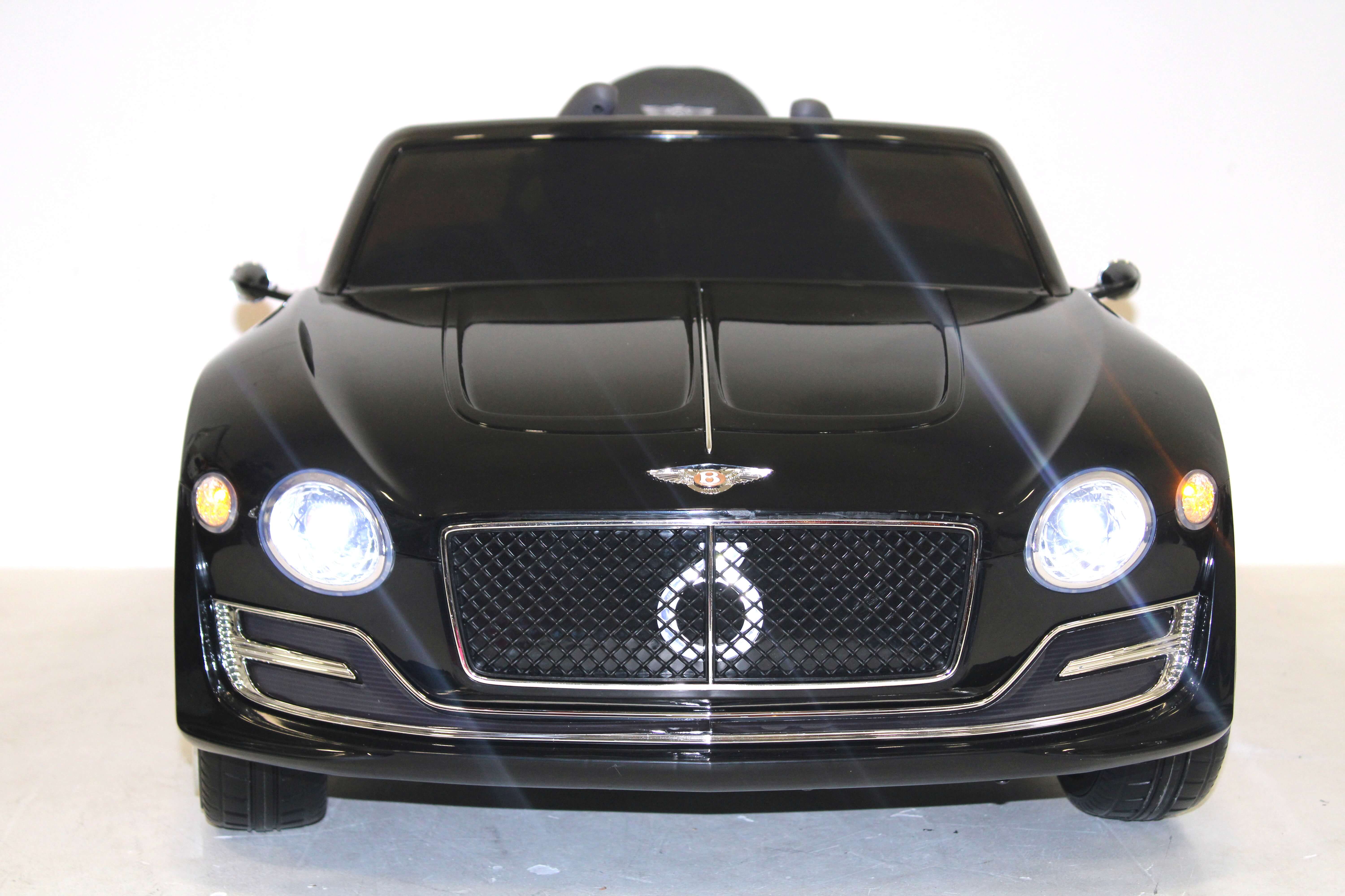 Электромобиль RiverToys BENTLEY-EXP12 JE1166 черный