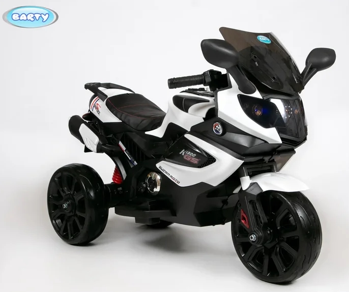 RIVERTOYS трицикл k222kk