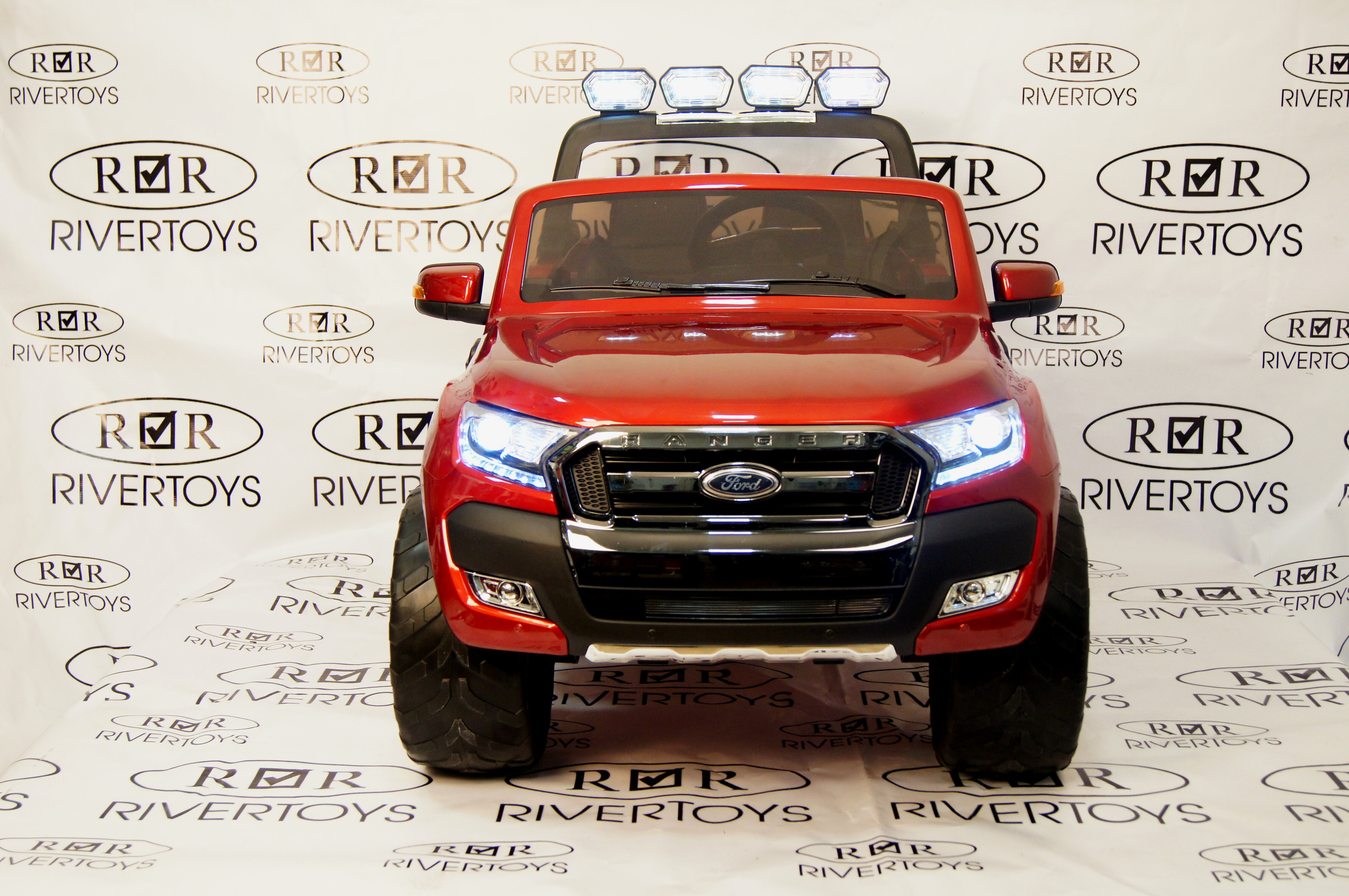 Электромобиль RiverToys NEW FORD RANGER 4WD