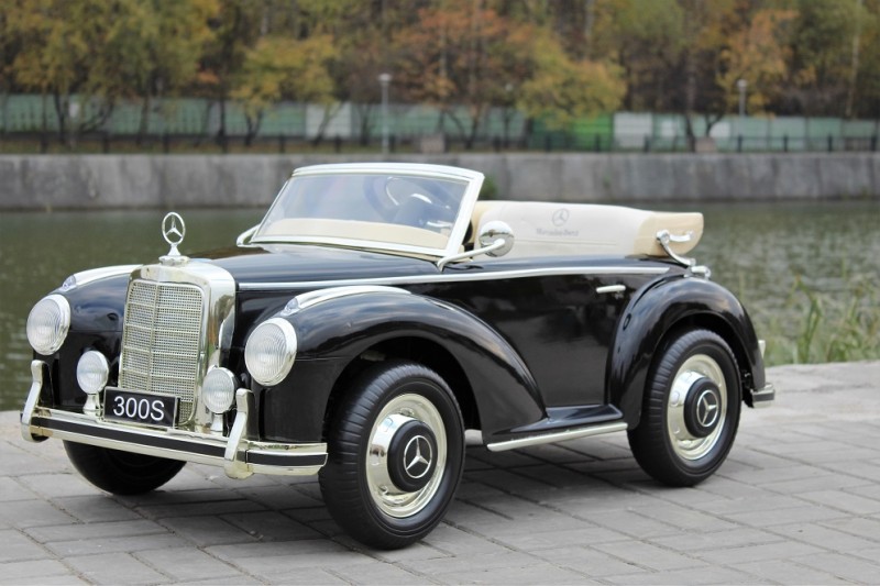 Детский электромобиль Barty Mercedes-Benz 300S LS-618