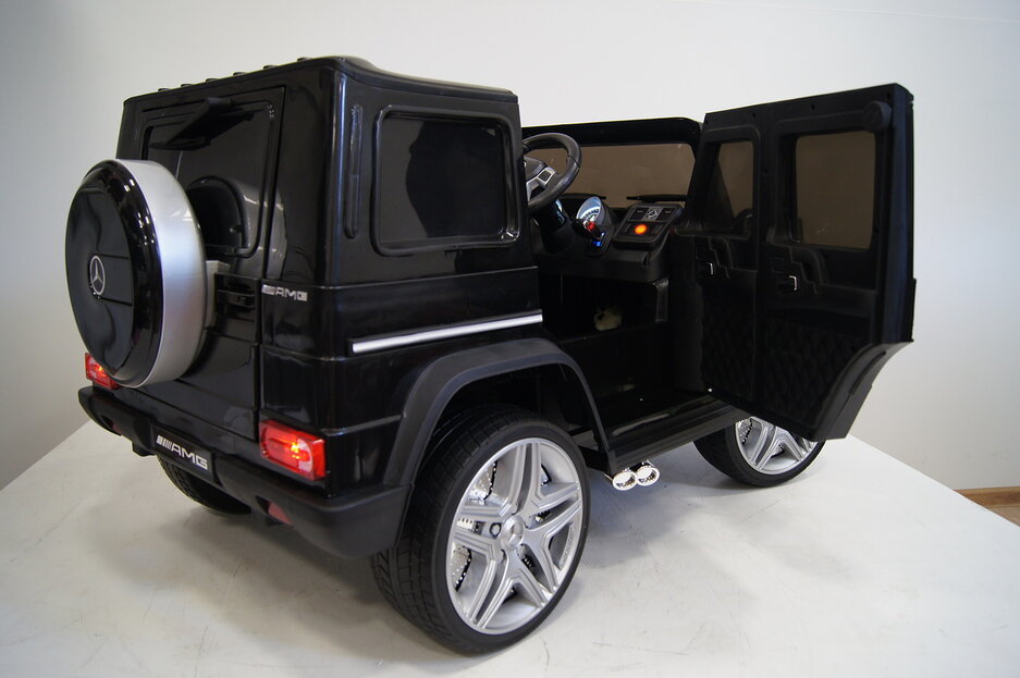 Электромобиль RiverToys Mercedes-Benz G65 AMG черный