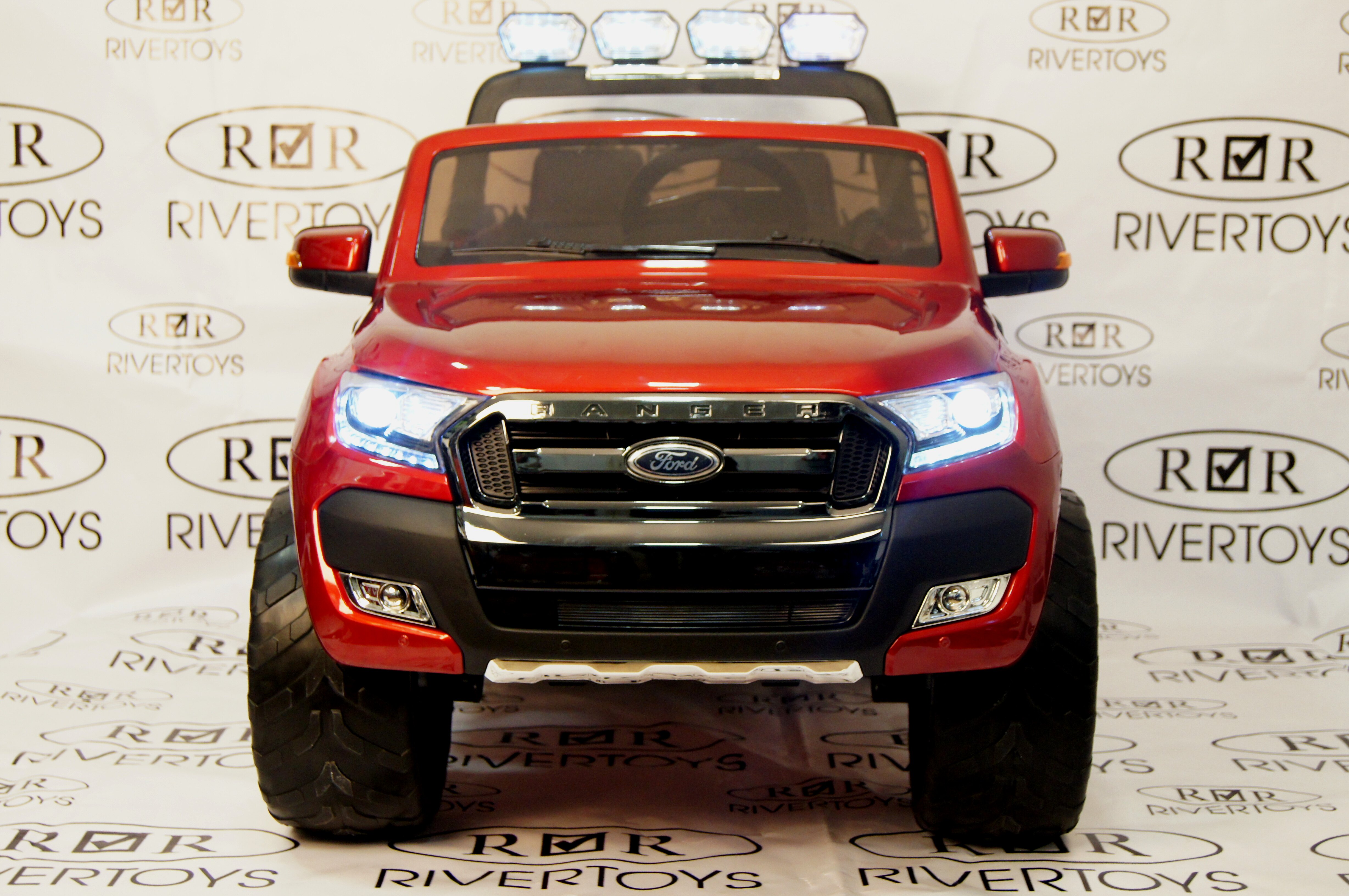 Электромобиль RiverToys NEW FORD RANGER 4WD