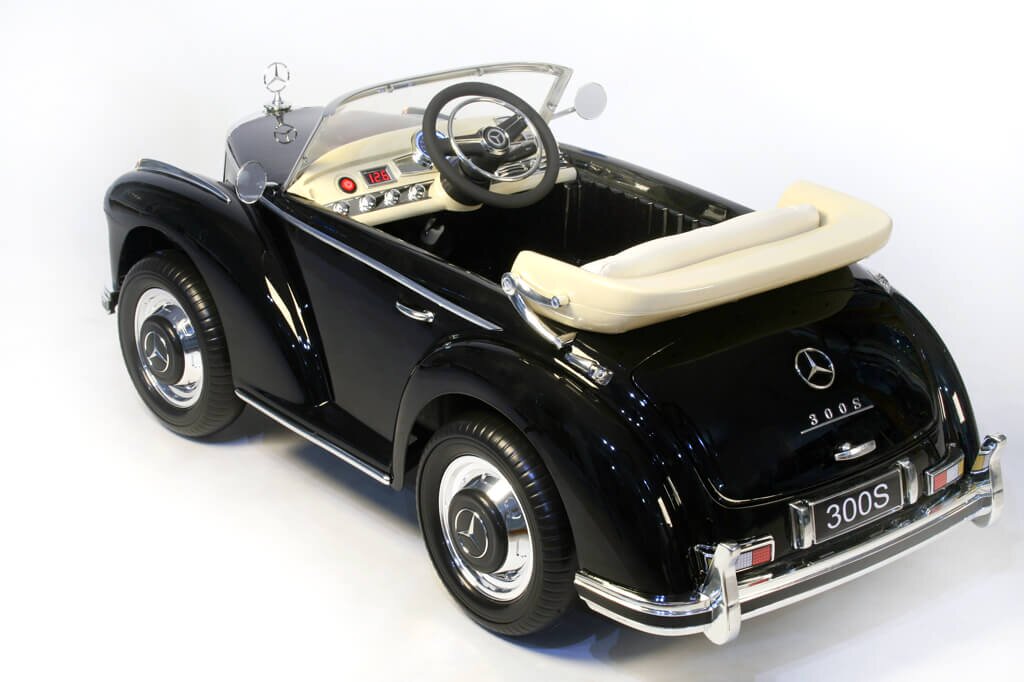 Электромобиль RiverToys Mercedes-Benz 300S