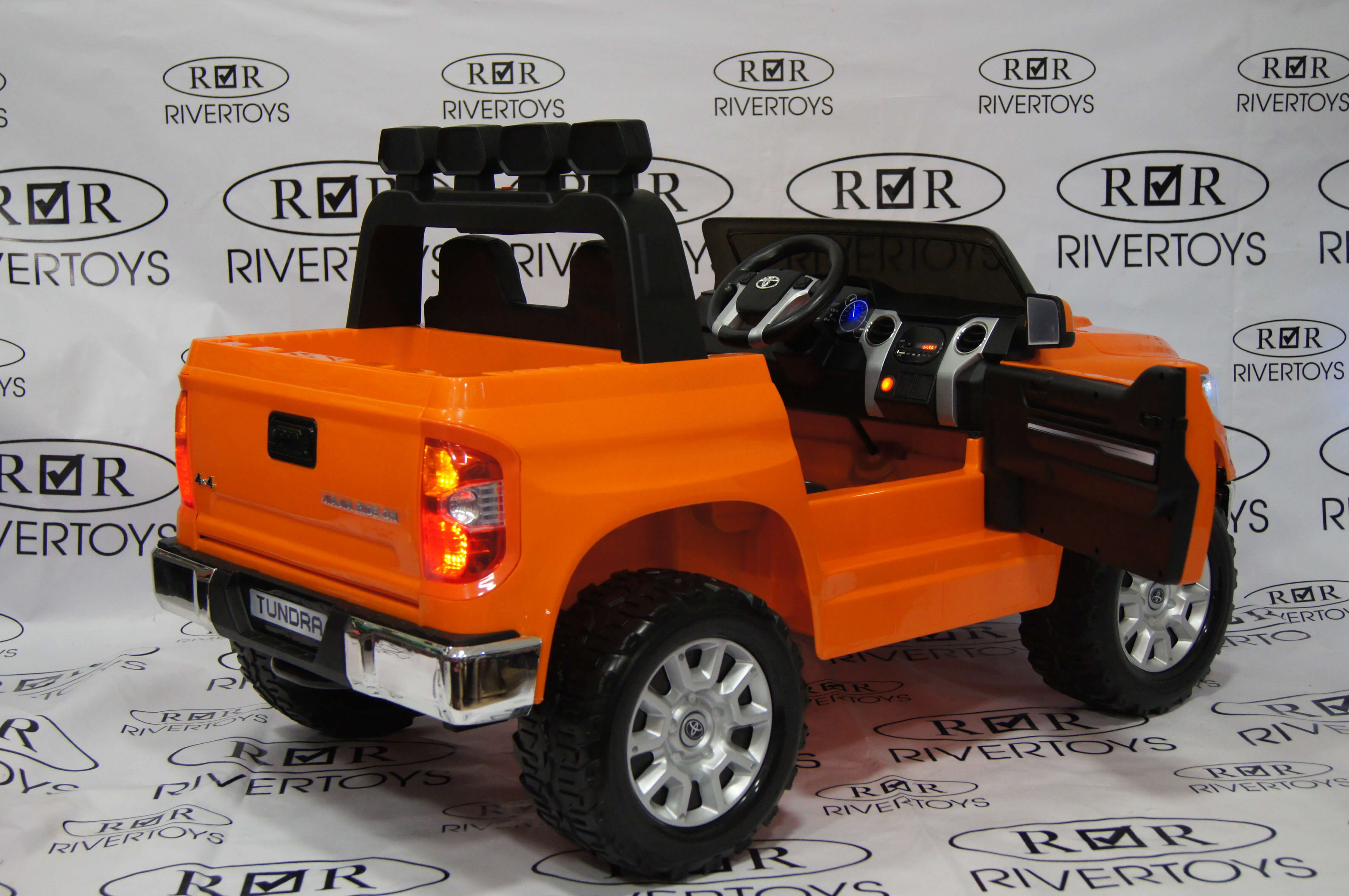 Электромобиль RiverToys TOYOTA TUNDRA MINI JJ2266