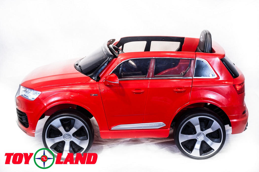 Электромобиль ToyLand Audi Q7 высокая дверь красный