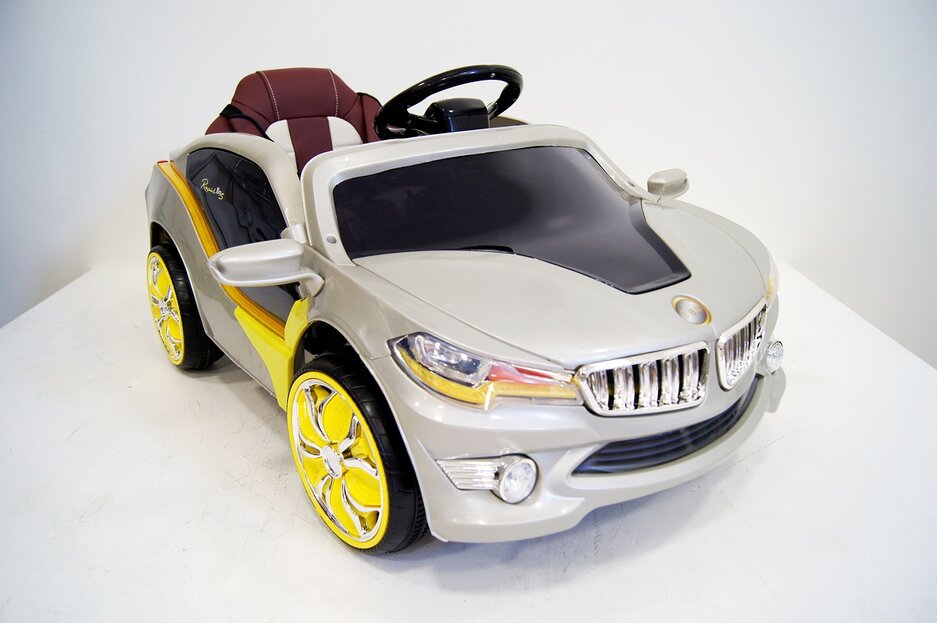 Электромобиль RiverToys BMW O002OO VIP