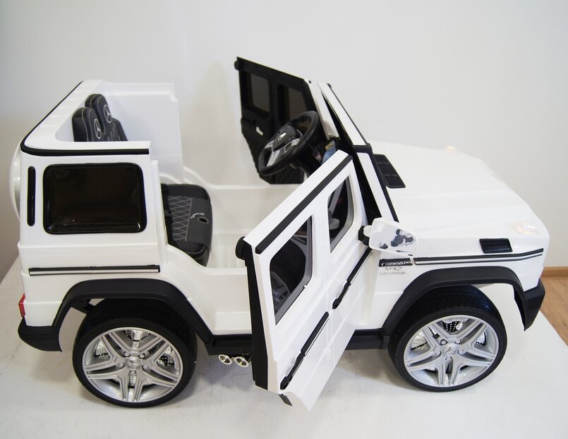 Электромобиль RiverToys Mercedes-Benz G65 AMG белый