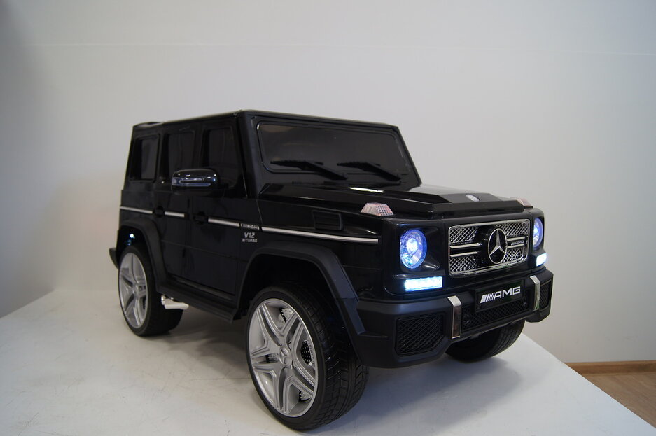 Электромобиль RiverToys Mercedes-Benz G65 AMG черный