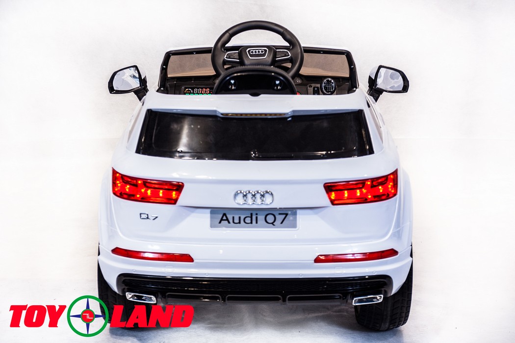 Электромобиль ToyLand Audi Q7 белый