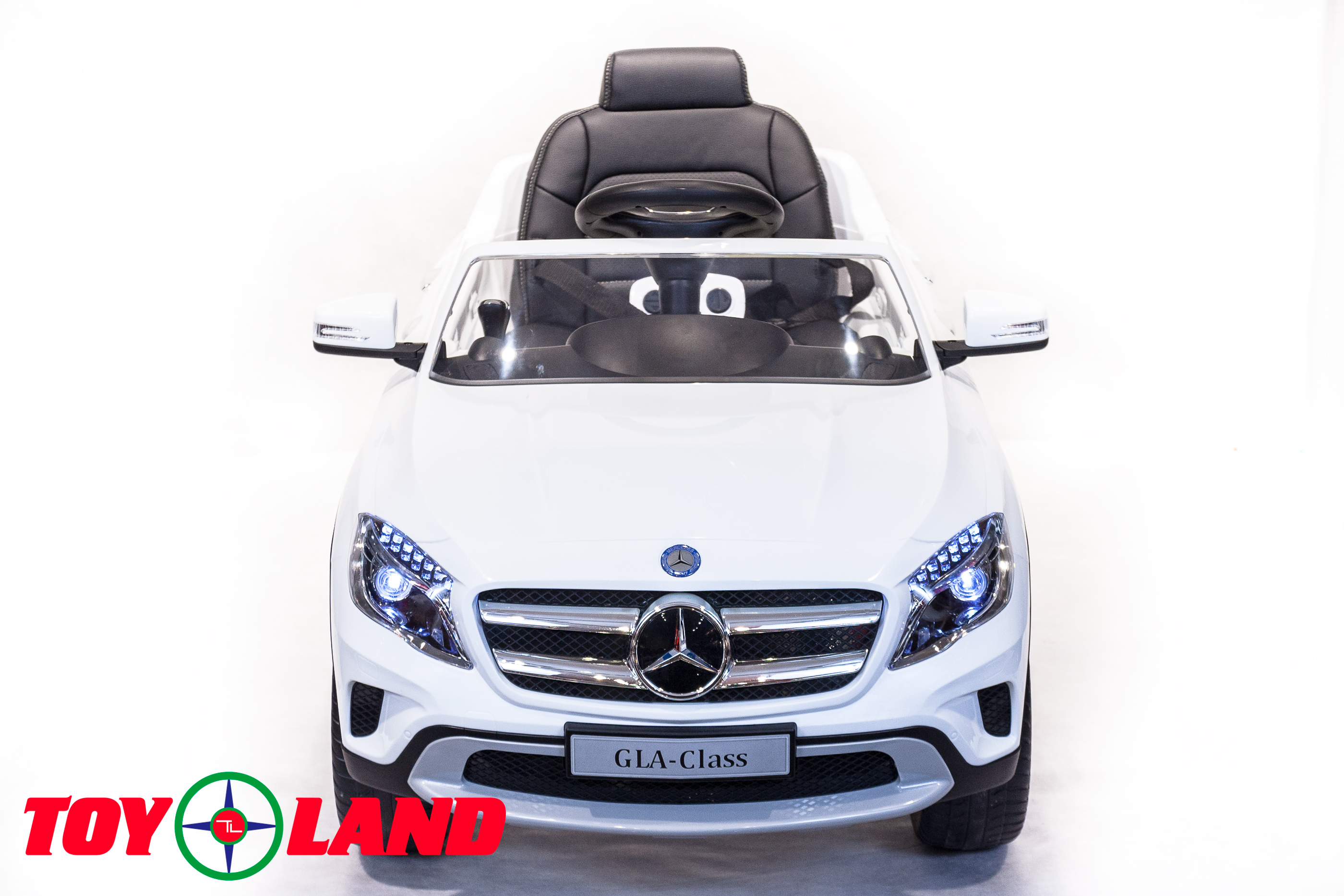 Детский электромобиль Toyland Mercedes-Benz GLA белый