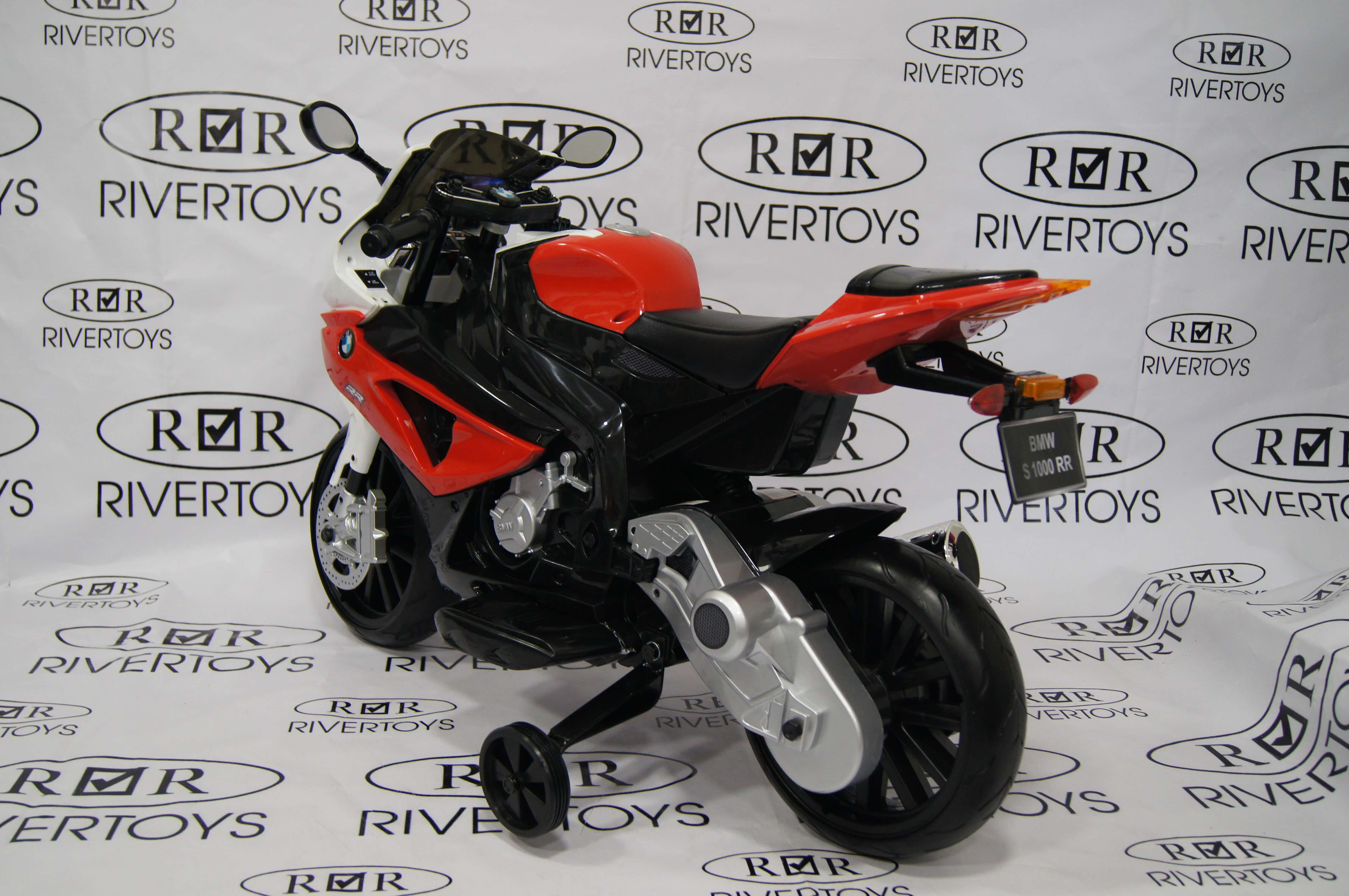 Мотоцикл RiverToys BMW JT528