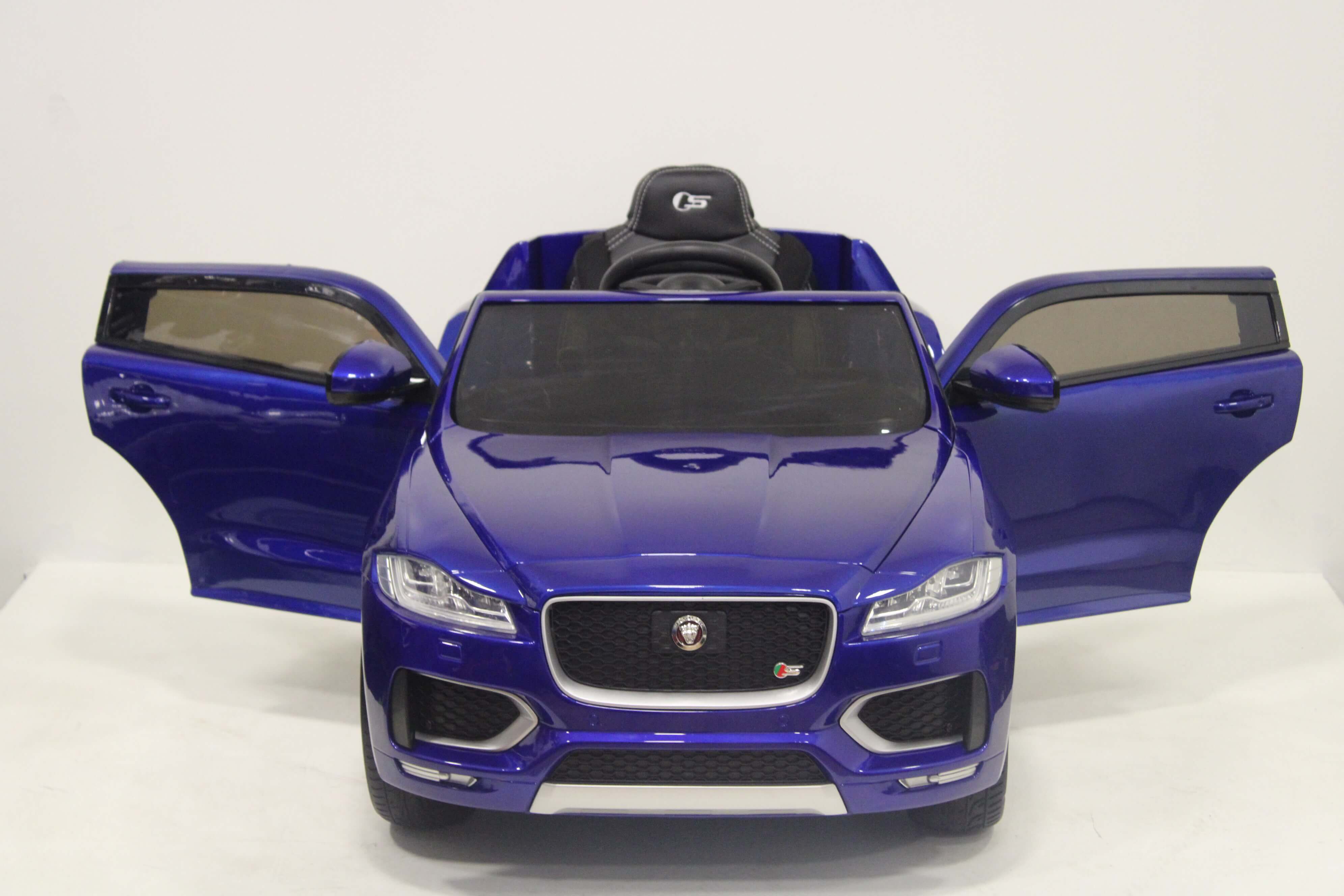 Электромобиль RiverToys JAGUAR F-PACE