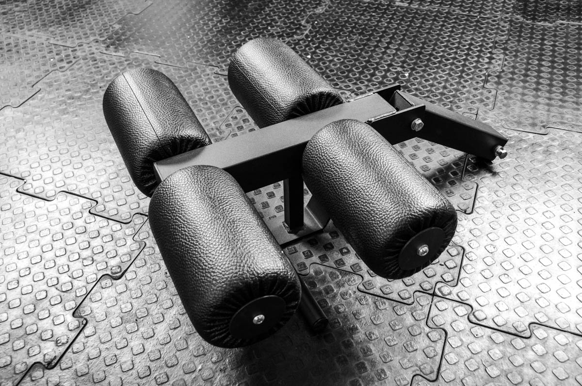 

Подставка под ноги для Yousteel Revers Hyper черный, Revers Hyper черный