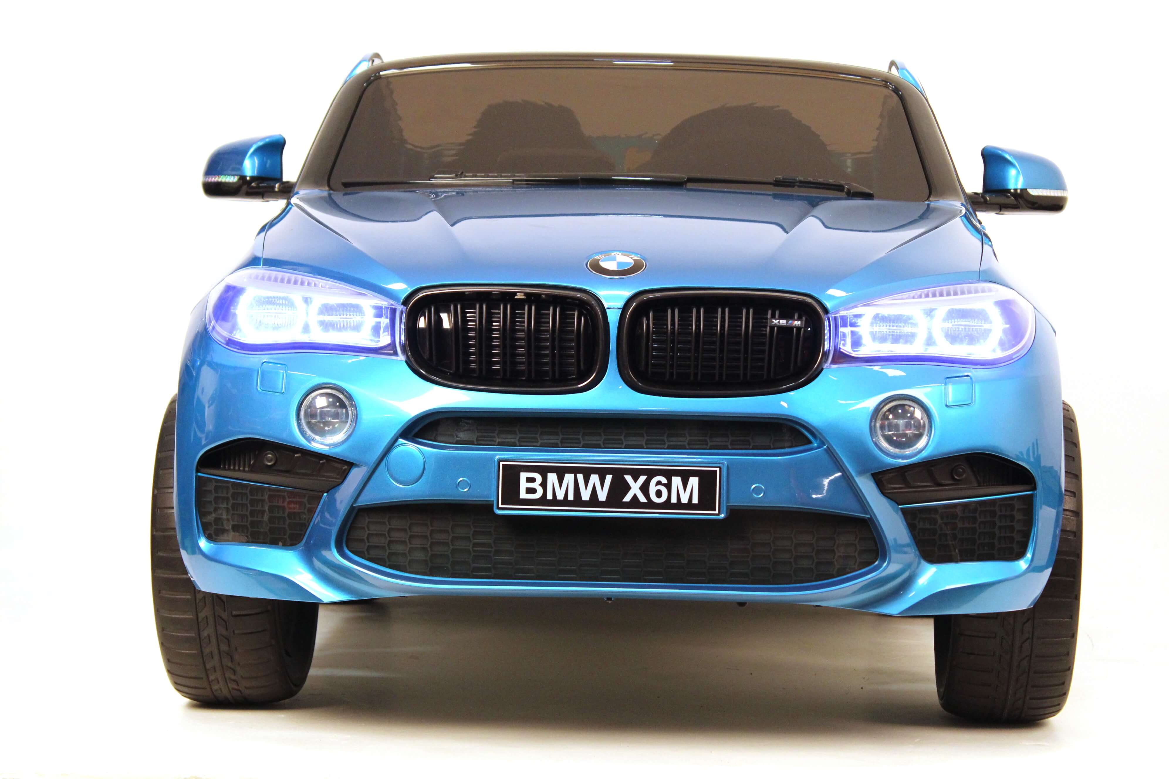 Электромобиль RiverToys BMW X6M (JJ2168)