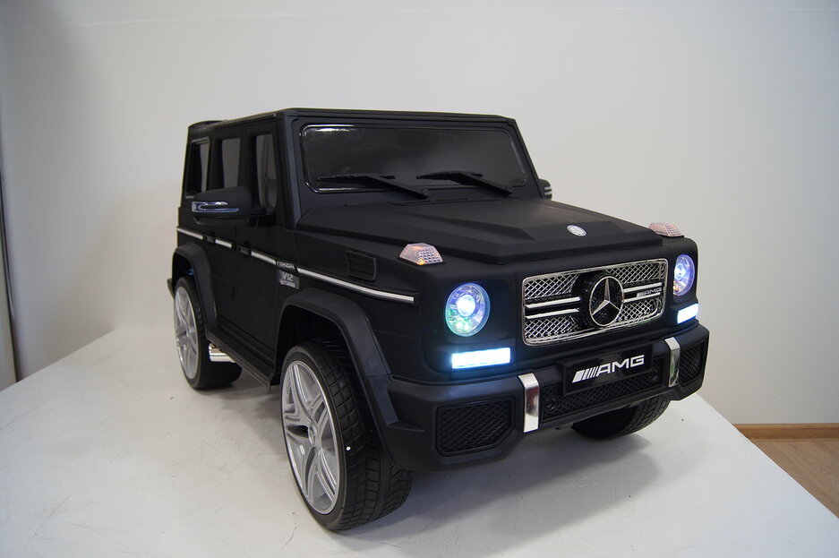 Электромобиль RiverToys Mercedes-Benz G65 AMG черный матовый