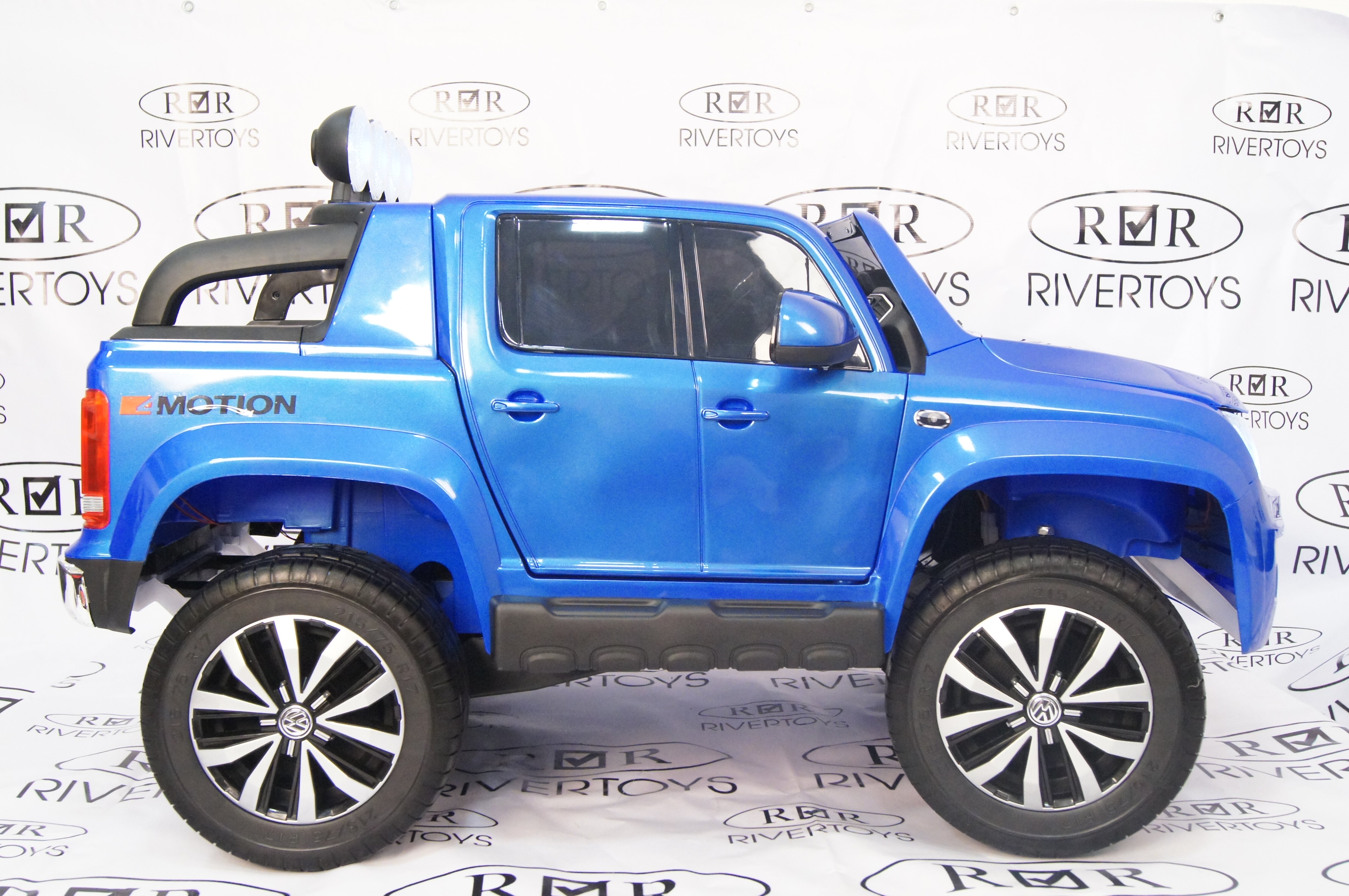 Электромобиль RiverToys VOLKSWAGEN-AMAROK-M999MM