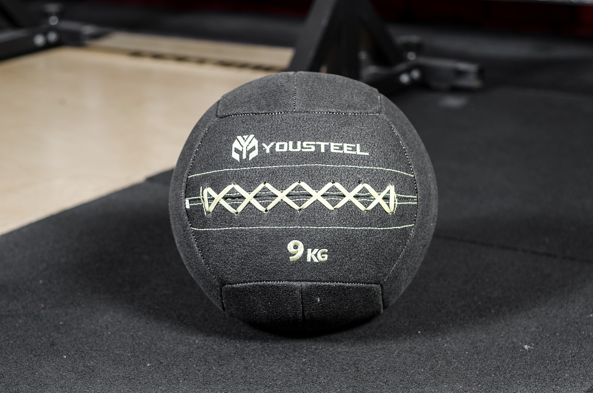 

Мяч тренировочный Yousteel KEVLAR WALLBALL 9 кг, KEVLAR WALLBALL 9 кг