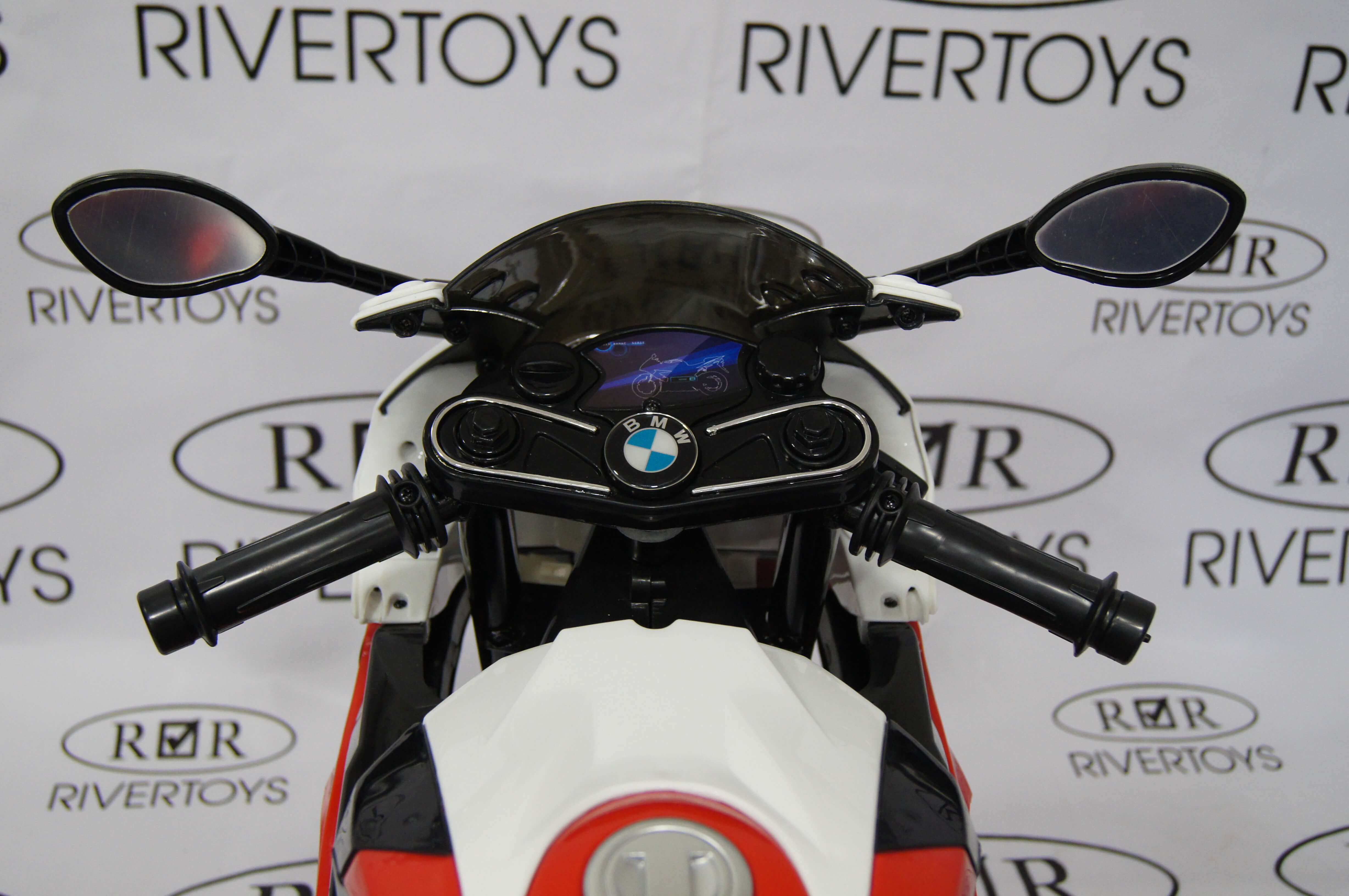 Мотоцикл RiverToys BMW JT528