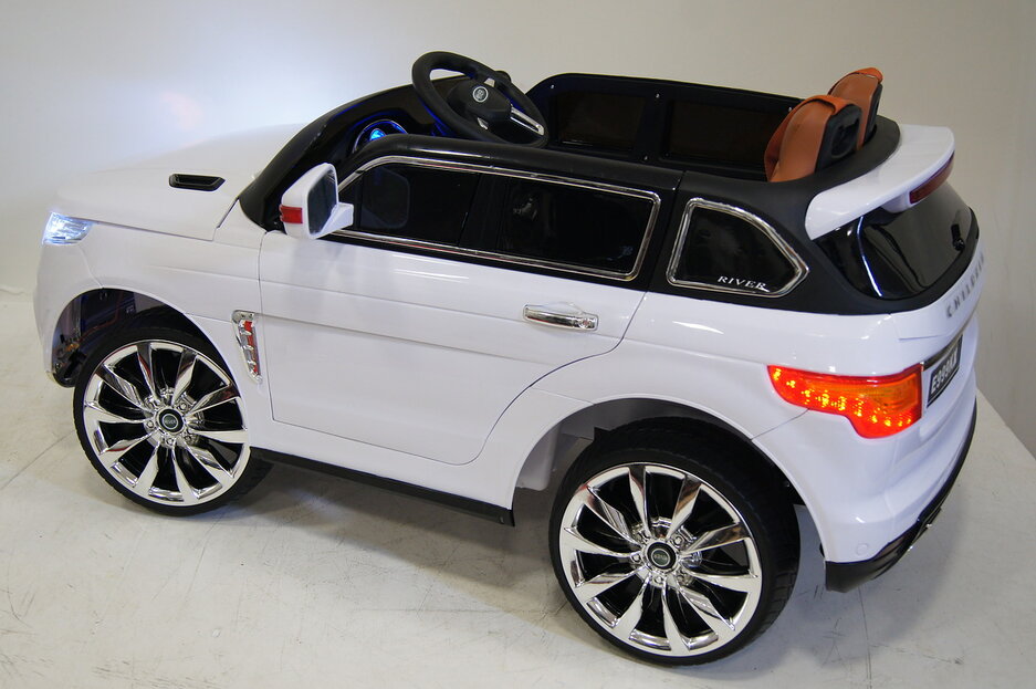 Электромобиль RiverToys Range Rover Sport E999KX белый