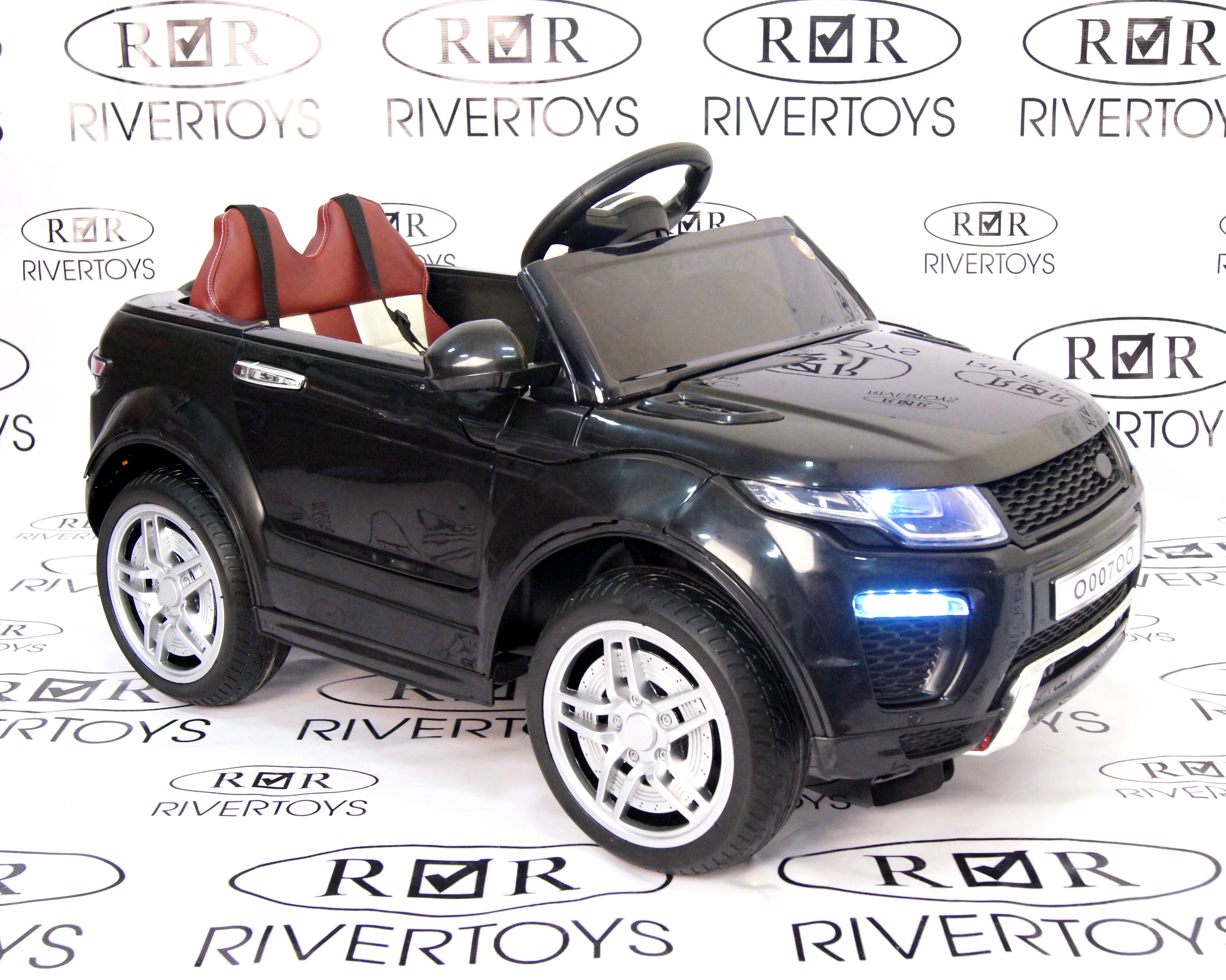 Электромобиль RiverToys Range O007OO VIP черный