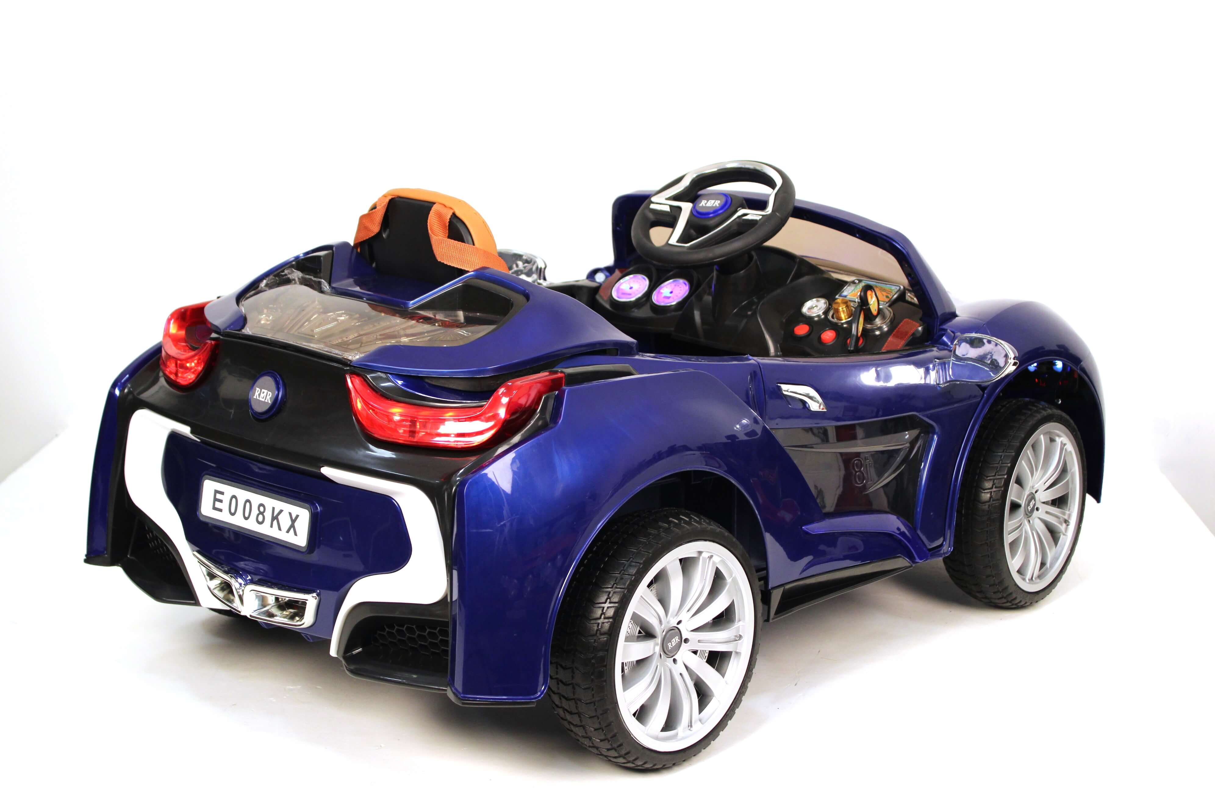 Электромобиль RiverToys BMW I8 E008KX