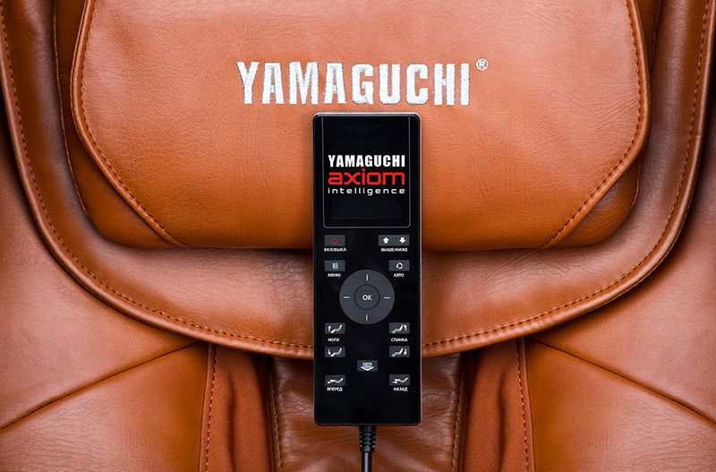 Массажное кресло Yamaguchi YA-6000 Axiom (бело-бежевое)