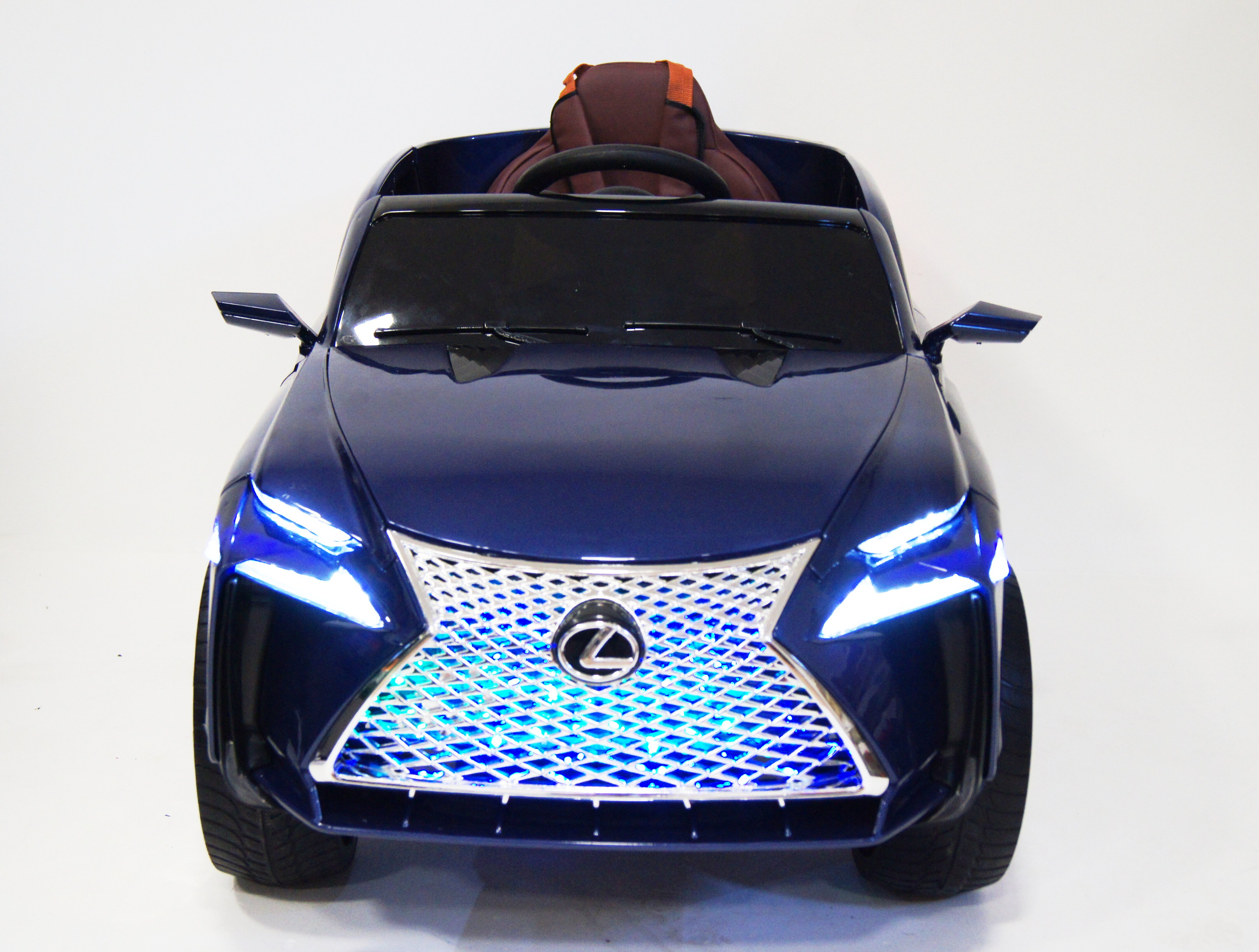 Электромобиль RiverToys Lexus Е111КХ