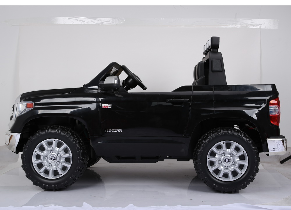 Детский электромобиль Barty Toyota TUNDRA JJ2255 черный