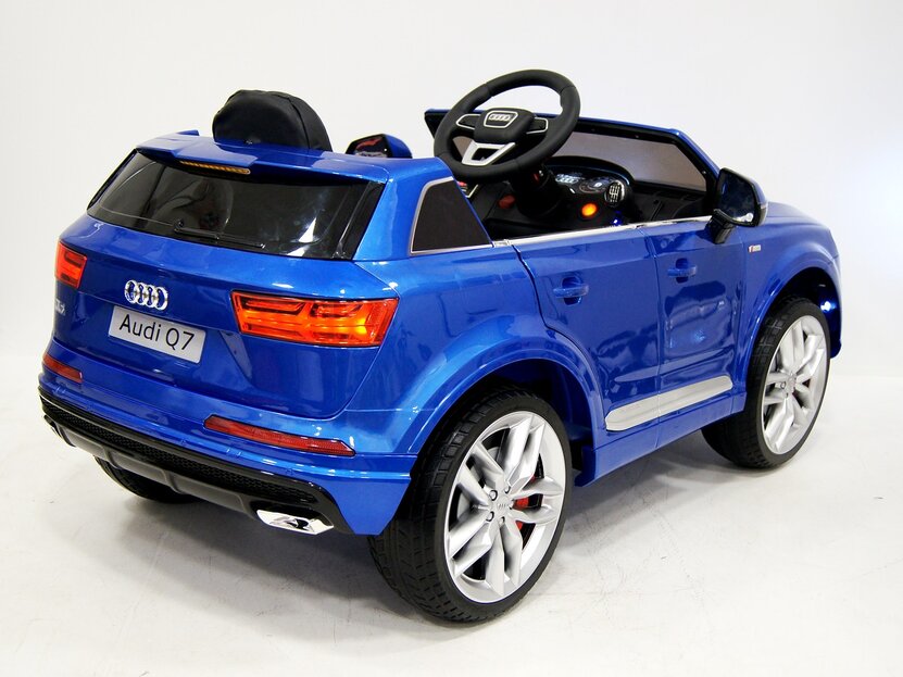 Электромобиль RiverToys AUDI Q7 QUATTRO